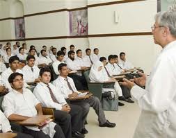 Mumbai University Community College To Provide Employability Skills and Job Skills